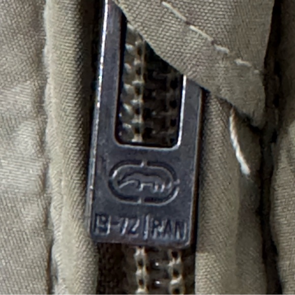 Ecko Unltd Full Zip Sleeveless White Black Logo Puffer Vest - Picture 4 of 8